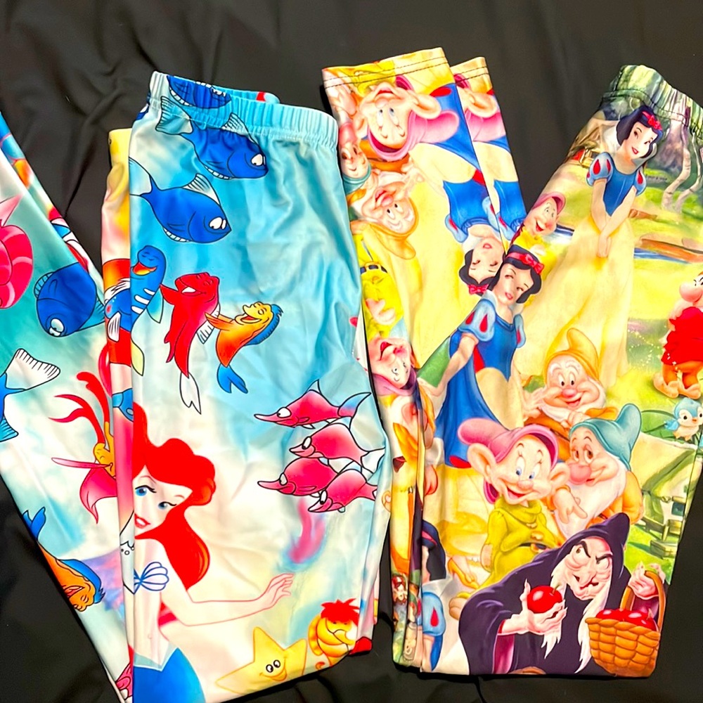 Disney leggings *Snow White* *Ariel*